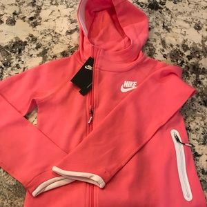 Brand new girls Nike sweatshirt Medium